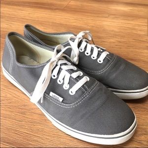 Grey vans Women 7, men’s or youth 5.5